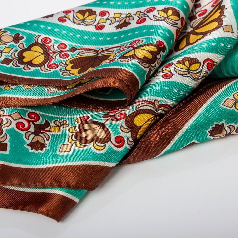 Vintage Floral Scarf | Amazing Color and Print | 27"x27" | Hair Scarf | - Picture 8 of 8